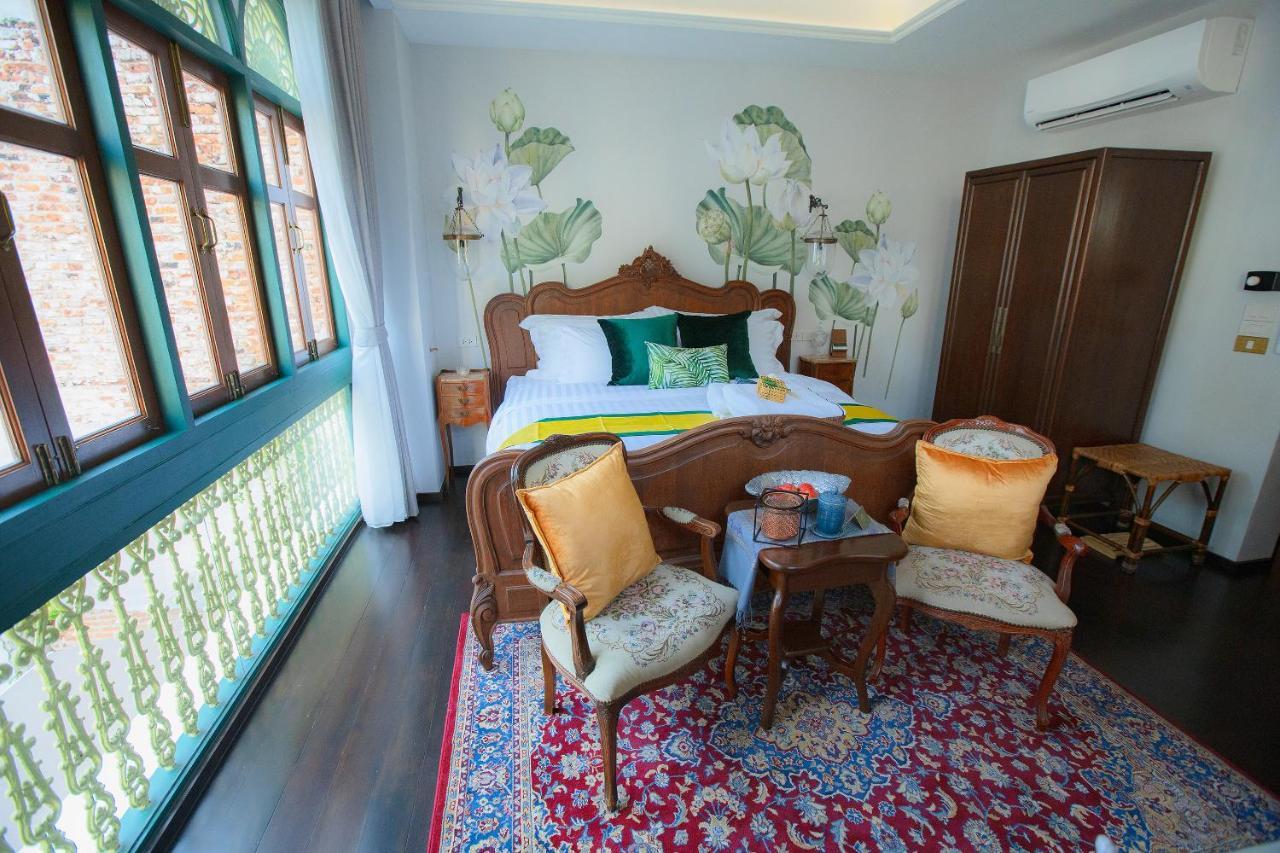 The Knight House Bangkok Apartment Exterior photo